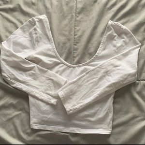 aritzia scoop longsleeve
